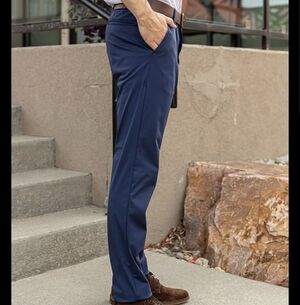 Rhone Commuter Pant Classic Blue Size 33 x 32